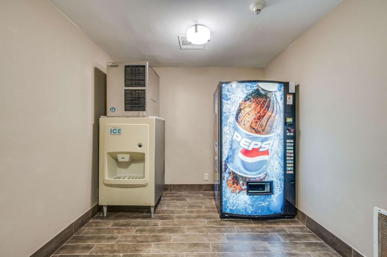 Sleep Inn & Suites ديكادور المظهر الخارجي الصورة